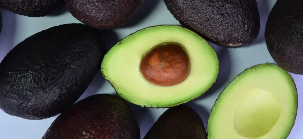 unshelled avocado for keto